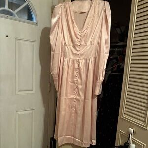 NWT Retro Stage 1940’s style pink V-Neck Long Sleeve Satin Dress size XXL